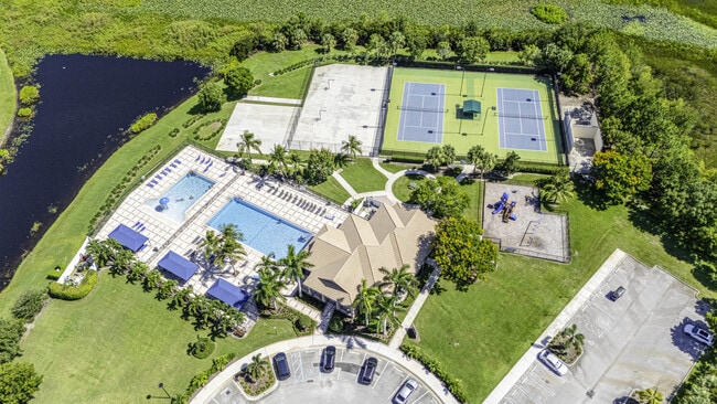 Building Photo - 2177 SW Cape Cod Dr