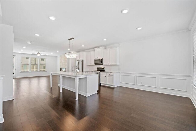 Building Photo - 4232 Hickory Pne Aly