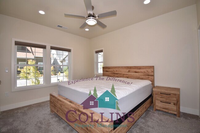 Building Photo - 215 Pello Ln