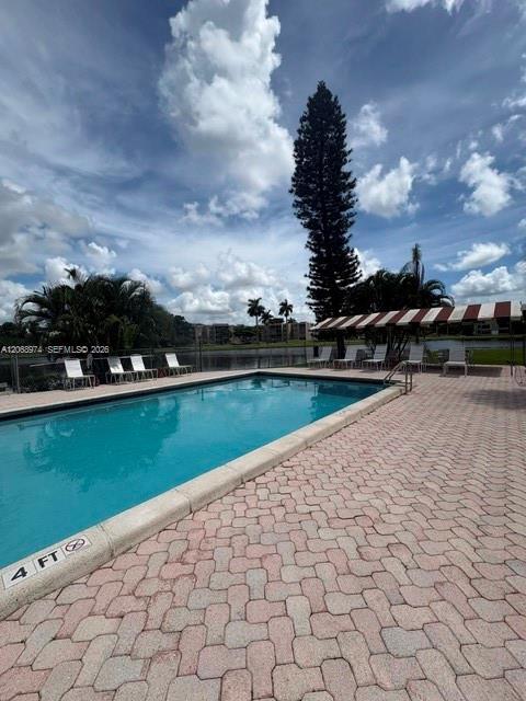 Building Photo - 9440 Poinciana Pl