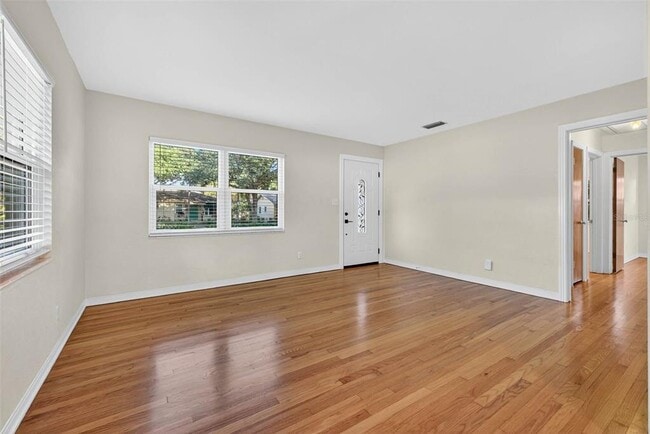 Building Photo - 2716 14th St N