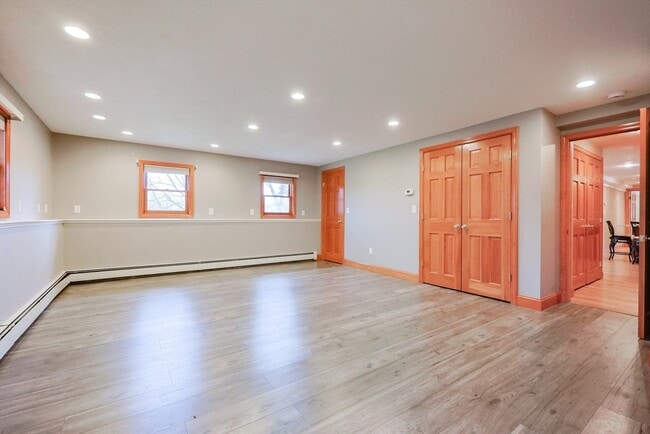 Building Photo - 68 Greene St