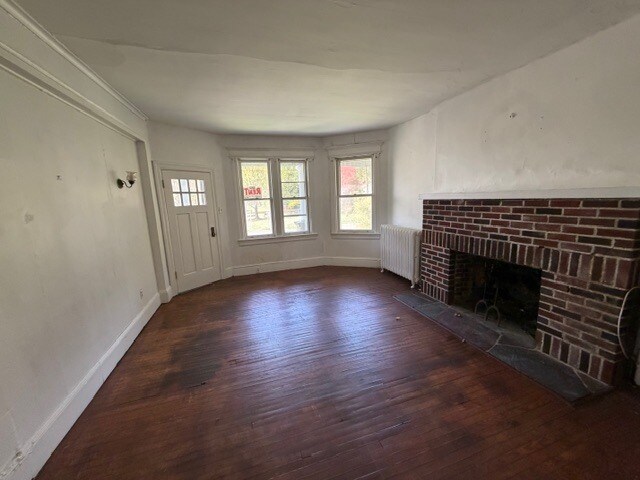 Building Photo - 718 Woodlane Rd