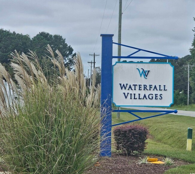 Building Photo - 805 Wapama St