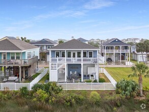 Building Photo - 22520 Bay Point Dr