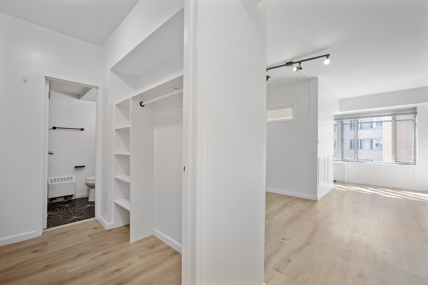 Building Photo - 1711 Massachusetts Ave NW