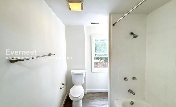 Building Photo - 1475 Cordell Ave