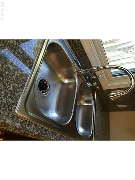 Building Photo - 708 W 36th St