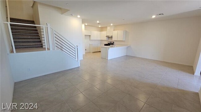 Building Photo - 3415 Costa Caparica Ln