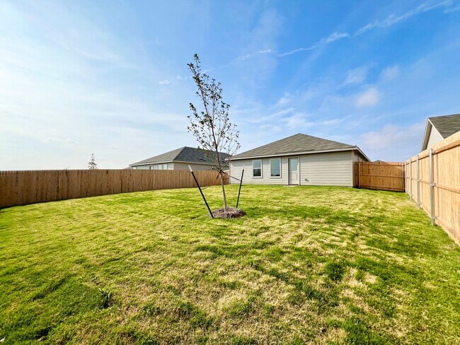 Building Photo - New Build in the Lovely Rosemary Ridge Subdivision