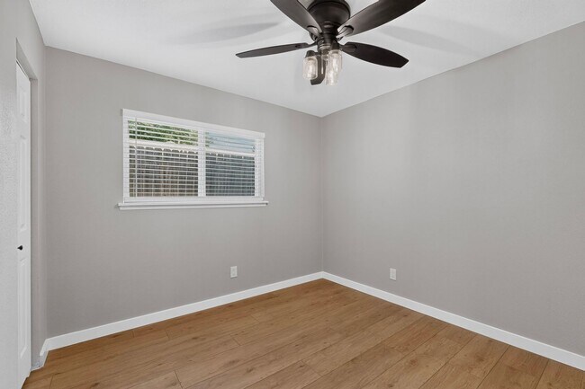 Building Photo - Plano Gem Ready To Be Your Home