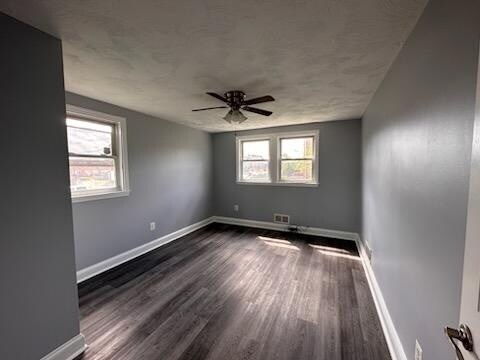 Building Photo - 3733 Bonview Ave