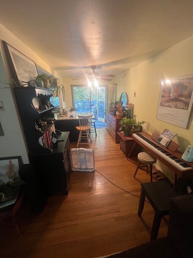 1st Floor Hallway - 5412 Hermit Ter