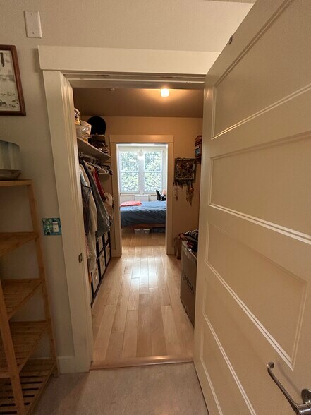 walk in closet - 190 Walnut Ave
