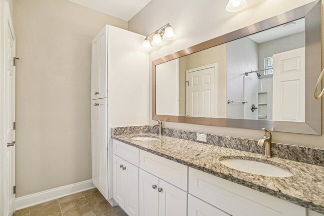 Floorplan - Eleven Oaks