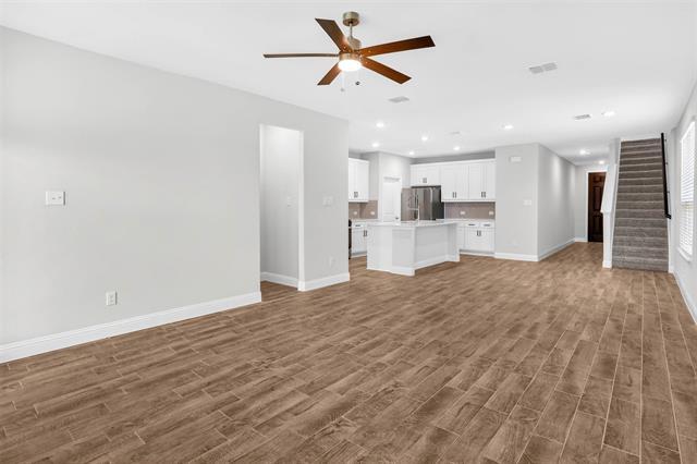 Building Photo - 916 Lido Ln