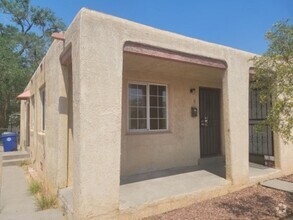 Building Photo - Wilmoore Drive SE-1101 &amp; 1103