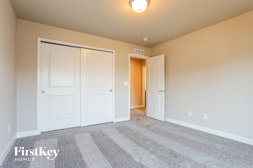 Building Photo - 11246 Bufflehead Ln