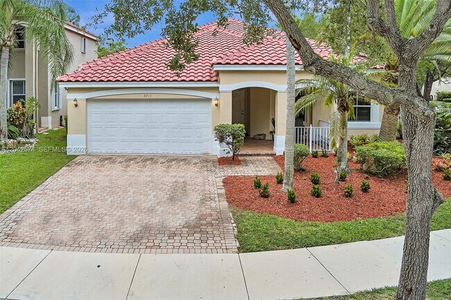 Building Photo - 3711 Falcon Ridge Cir