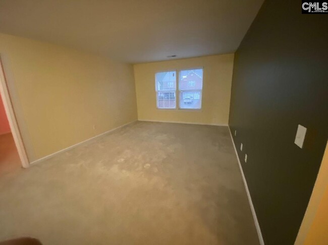 Building Photo - 137 Hammock Dr