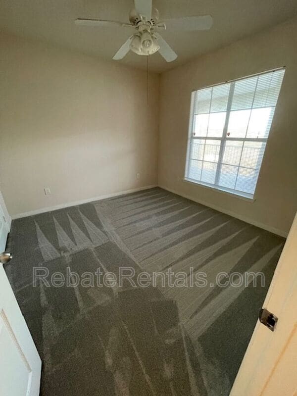 Building Photo - 8290 Gate Pkwy W