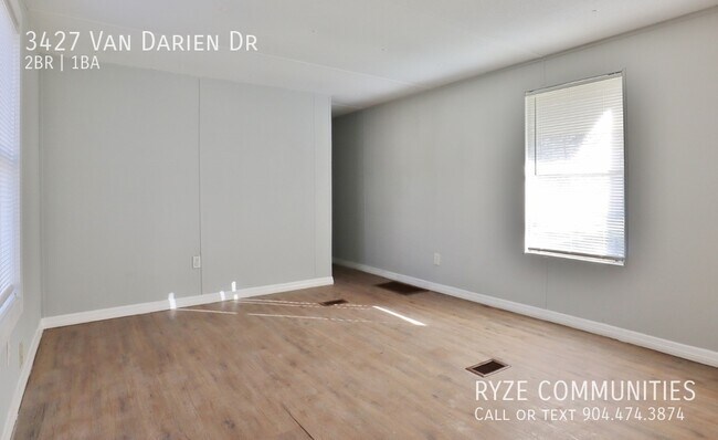 Building Photo - 2 bed | 1 bath - Dunn Avenue Area
