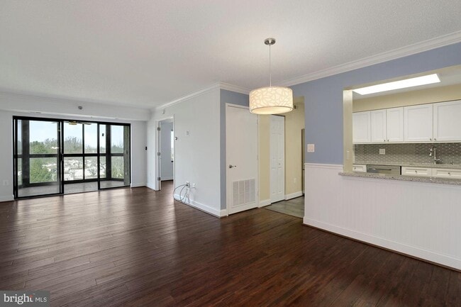 Building Photo - 3310 N Leisure World Blvd