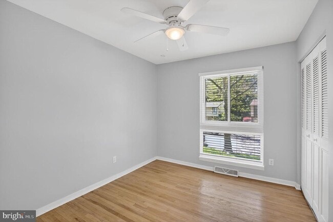 Building Photo - 9276 Soaring Hill Rd