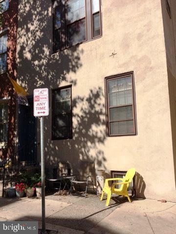 Building Photo - 923 Spruce St