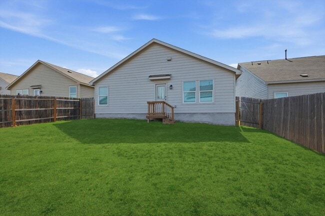 Building Photo - *Half off of the 1st months rent!*