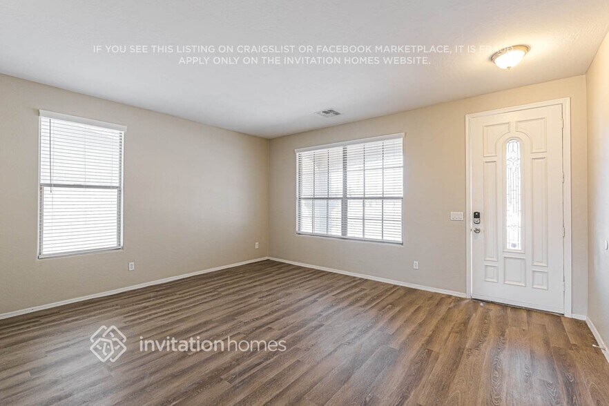 Building Photo - 6826 S 30th Ln