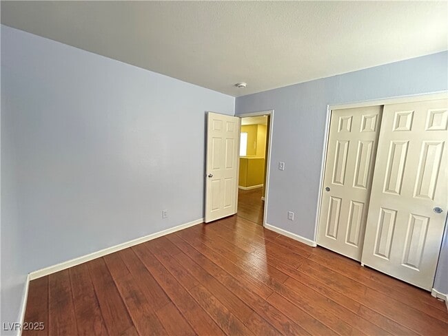 Building Photo - 5846 Lee Fairy Ct