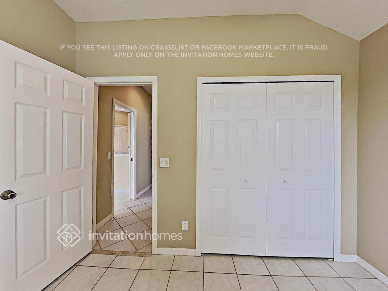Building Photo - 11909 Clubhouse Dr