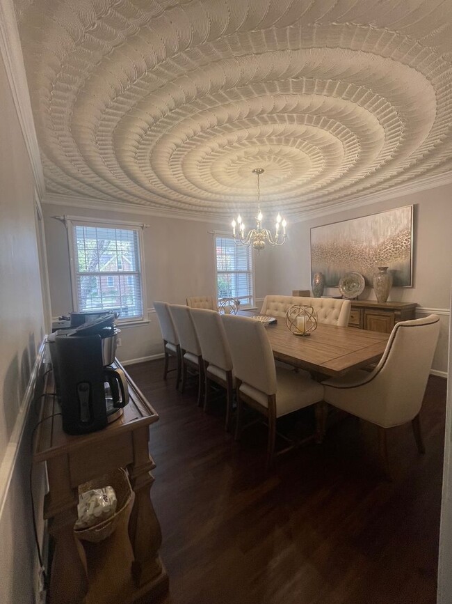 Building Photo - Cypress Point