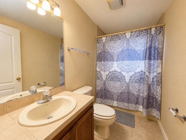 Building Photo - 10126 Truchas Rd
