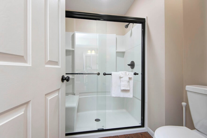 Building Photo - 175 W Rockford Dr