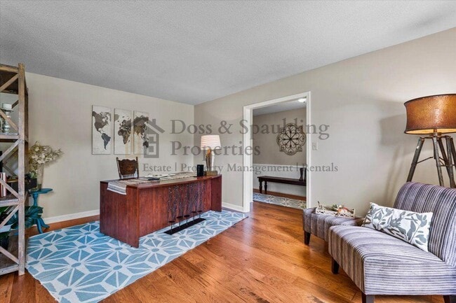 Building Photo - 1480 Spring Hill Cir
