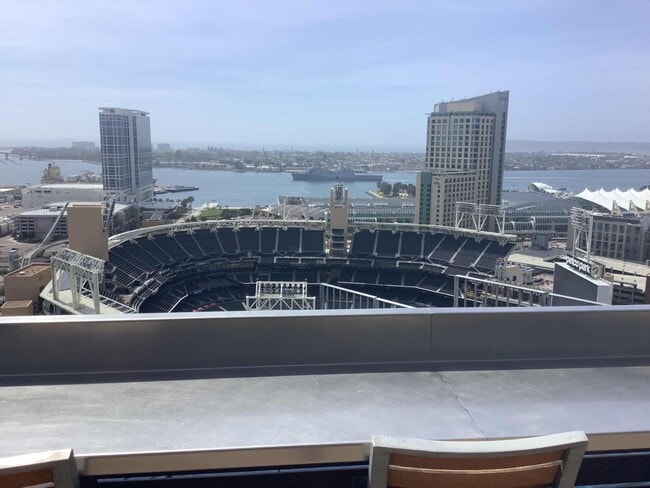 Building Photo - 350 11th Ave