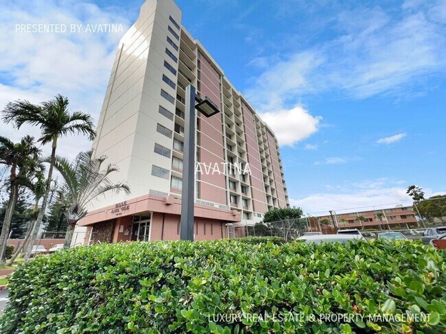 Building Photo - 46-255-255 Kahuhipa St