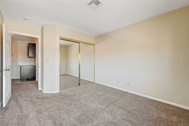 Building Photo - 2733 Brookstone Ct