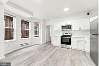 Building Photo - 1315 N 59th St