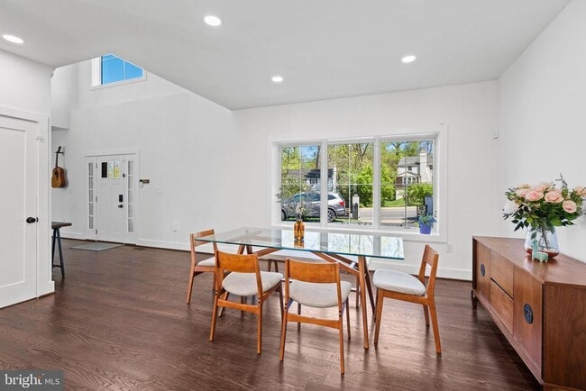 Building Photo - 6202 Massachusetts Ave