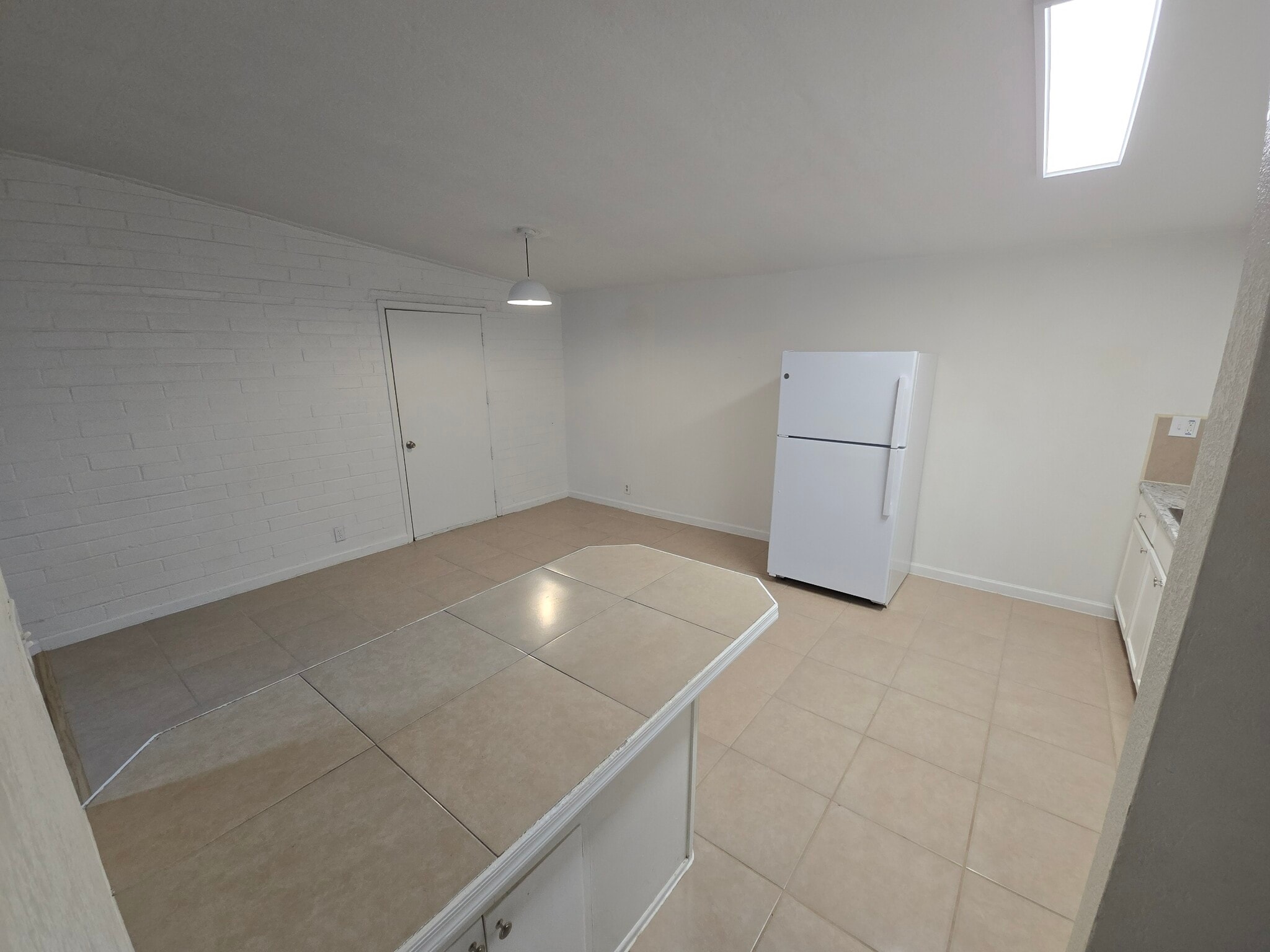 Kitchen/Dining - 2545 N Flanwill Blvd