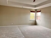 Building Photo - 308 Serenade Ln