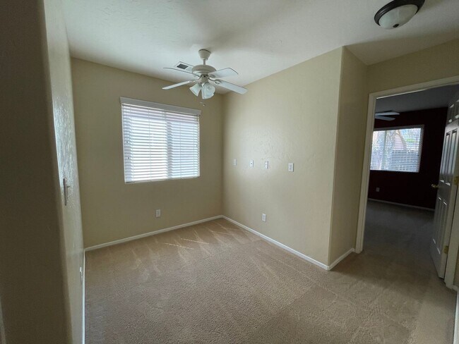 Building Photo - Lovely NW Visalia home coming soon!