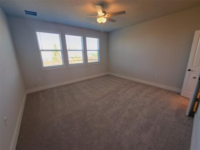 Building Photo - 1720 Purple Martin Dr