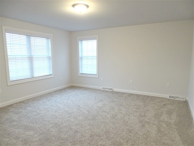 Building Photo - 1405 Fieldstone Dr