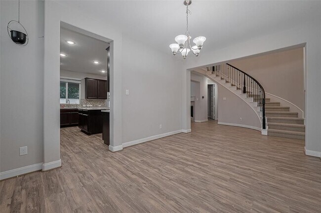 Building Photo - 707 Fresh Sage Crossing