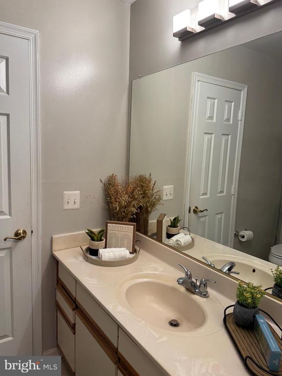 Building Photo - 11709 Karbon Hill Ct