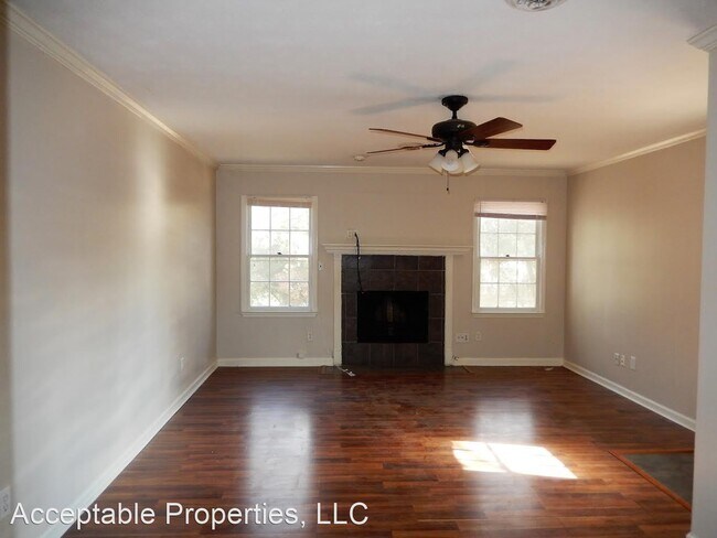 Building Photo - 3 br, 1.5 bath House - 4471 WEEMS ROAD